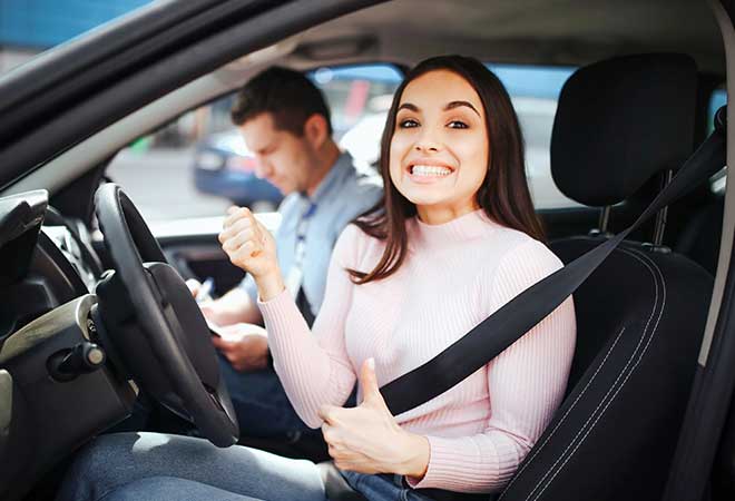 gratis proefles auto rijden starten na slagen theorie examen